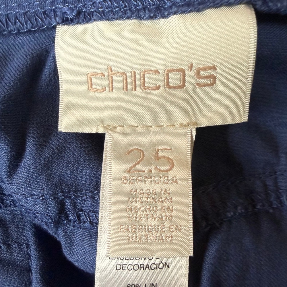 Chicos Bermuda Shorts 2.5 Womens 14 Blue Linen Blend Stretch Utility Pockets - Picture 4 of 11